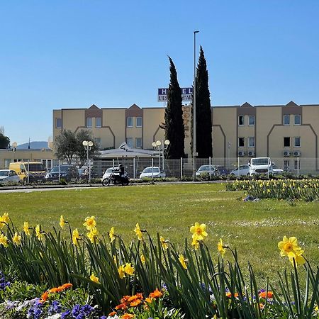 L'Escale D'Ales Hotel Eksteriør bilde