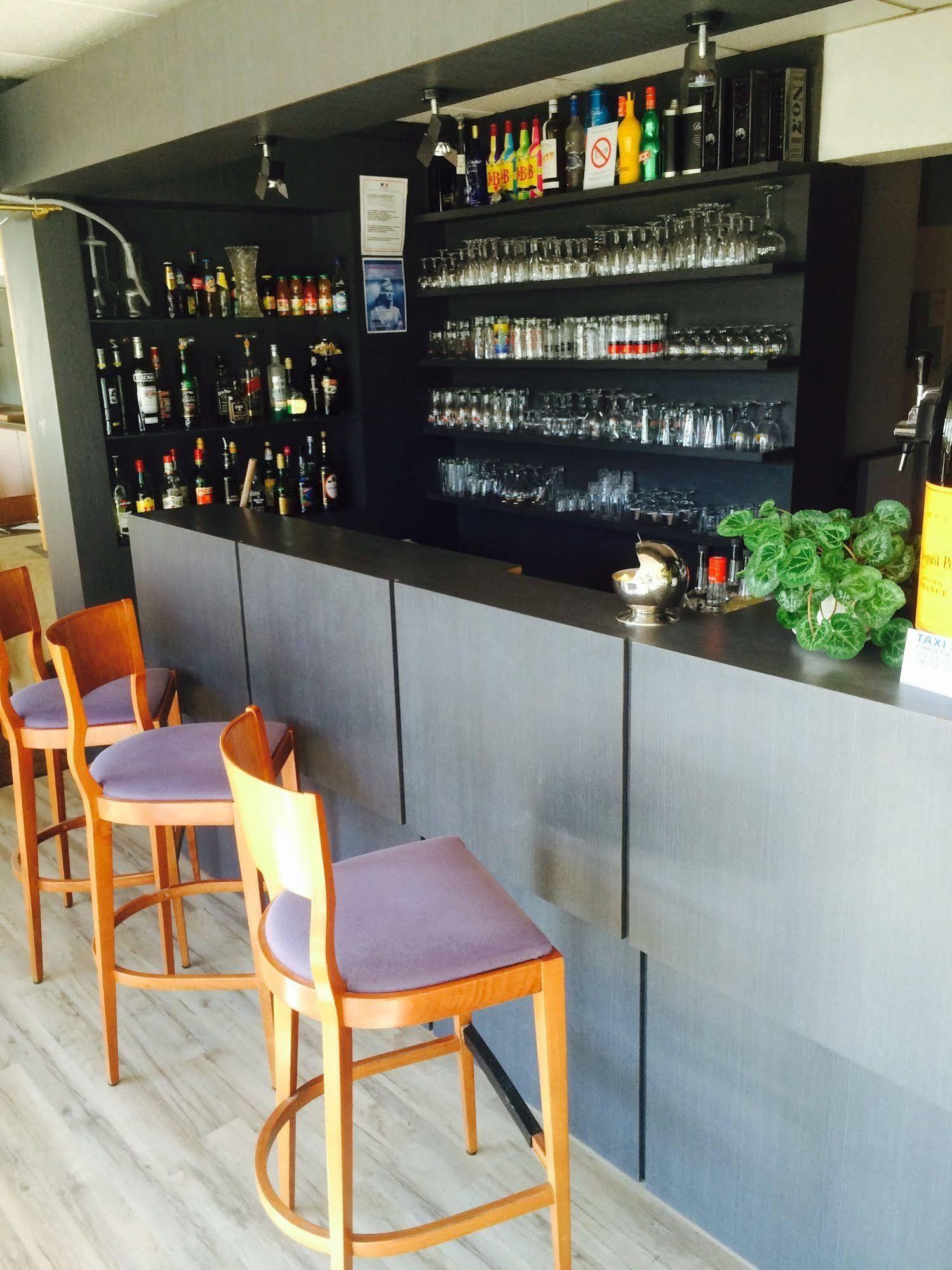 L'Escale D'Ales Hotel Eksteriør bilde